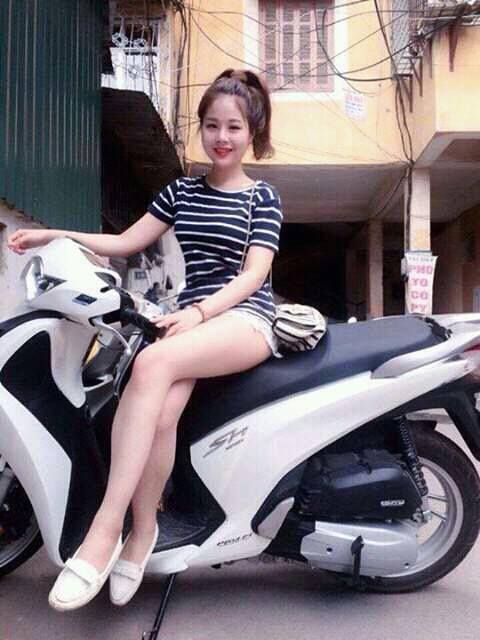 Gái Đẹp K5 – Bí Quyết Và Xu Hướng Để Tỏa Sáng Qua Vóc Dáng Chân Thẳng, Thon Gọn